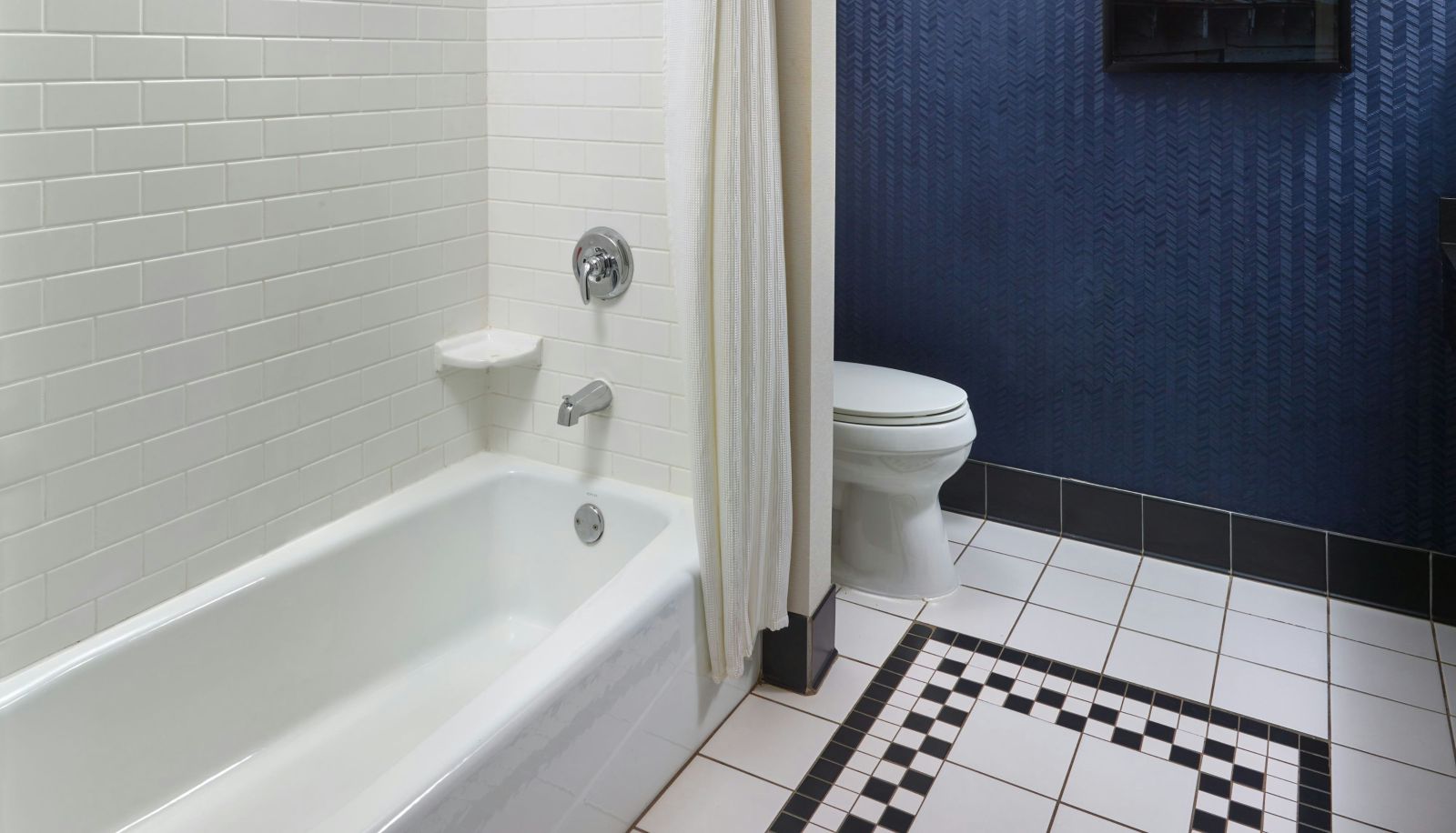 Zimmer - Fairfield Inn and Suites by Marriott Commerce