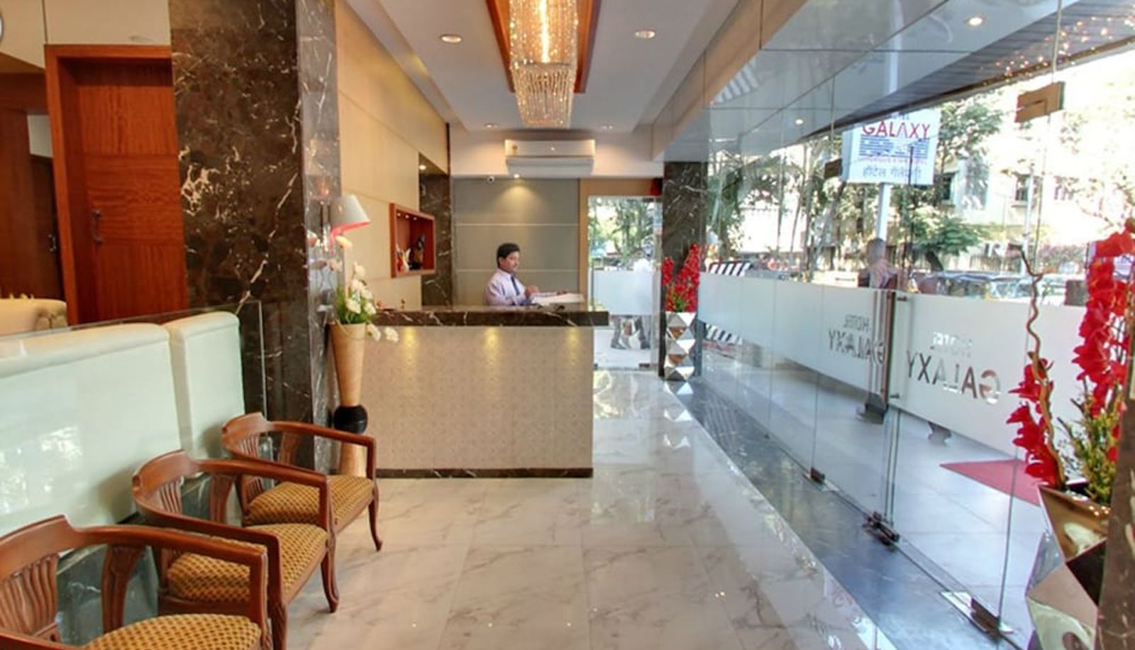Sala - Galaxy Hotel