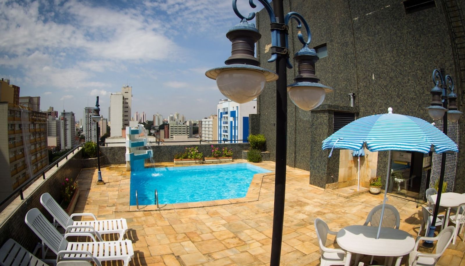 Pool - Leon Park Hotel e Convenções