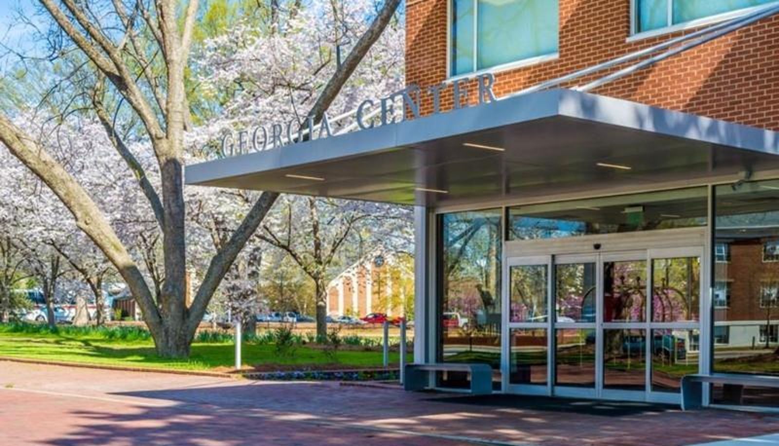 Exterior view - UGA Georgia Center