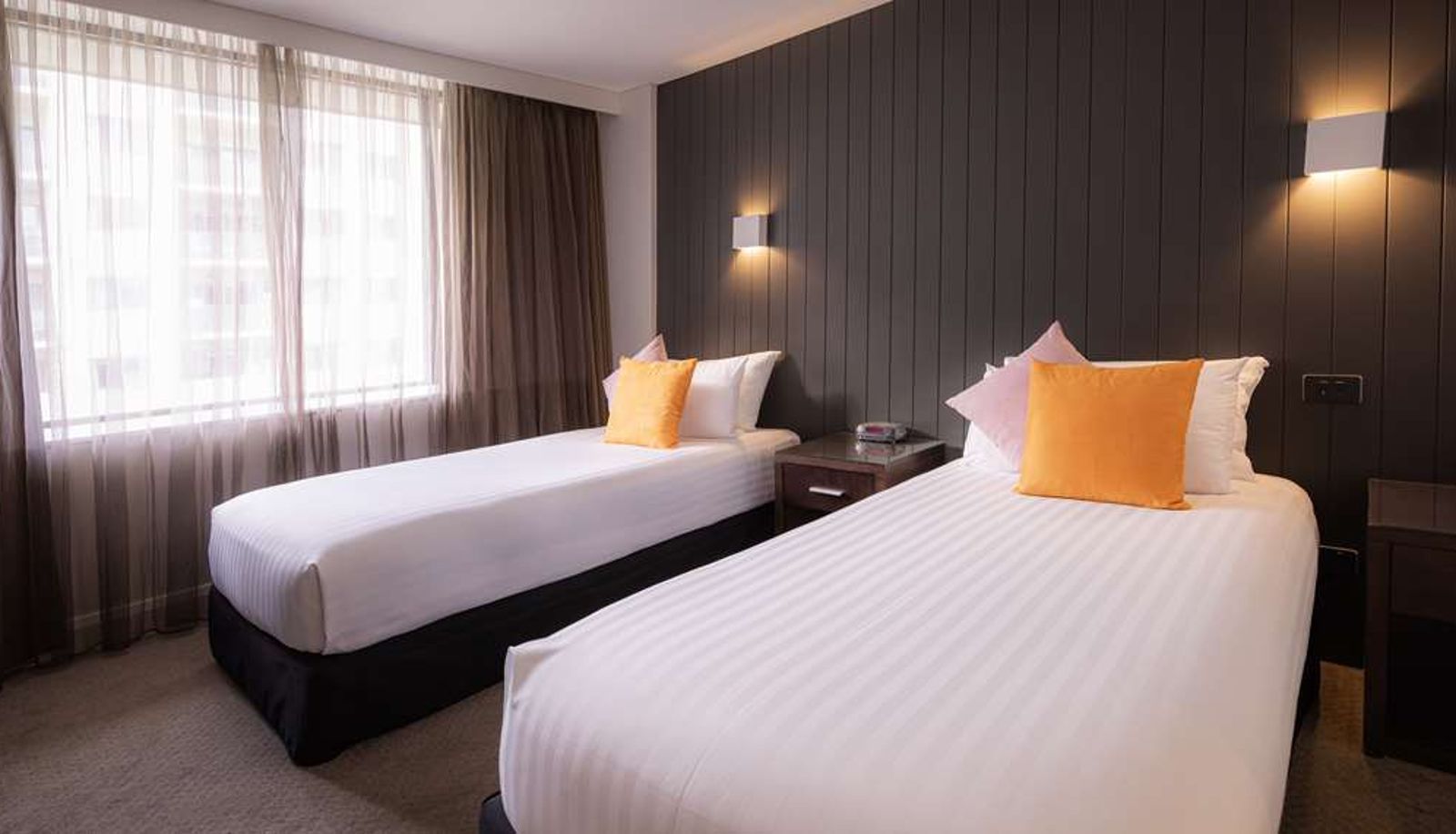 Room - Canberra Rex Hotel