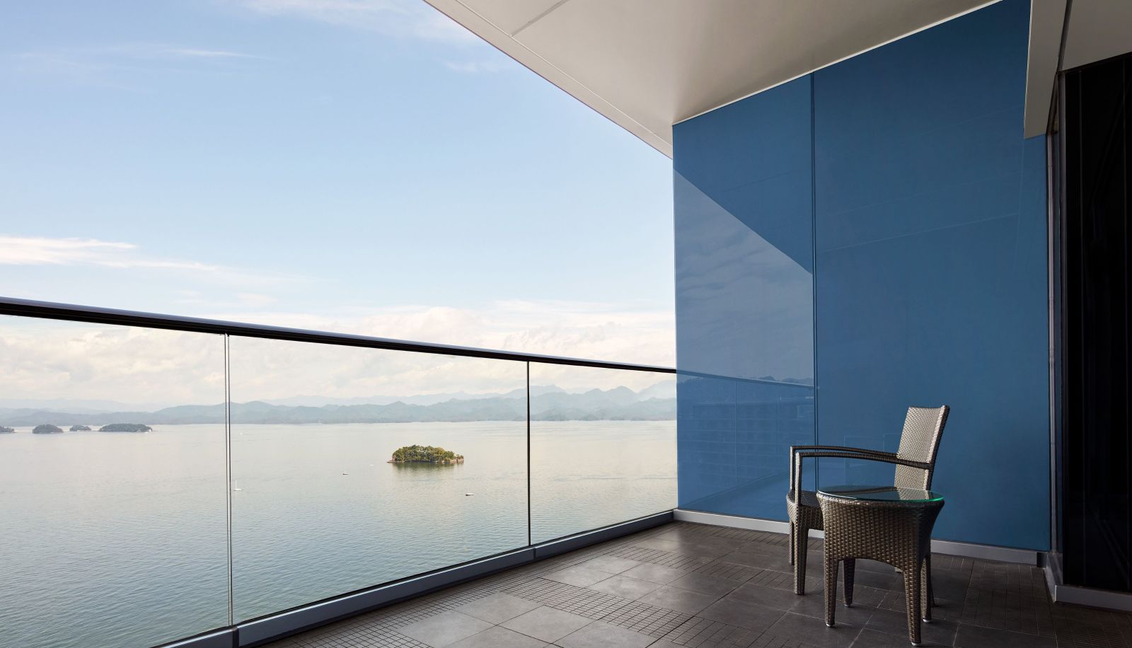 Camera - Sheraton Qiandao Lake Resort