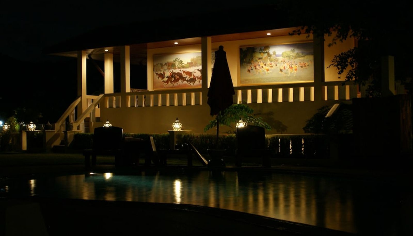 Piscina - Prince Edouard Apartment & Resort