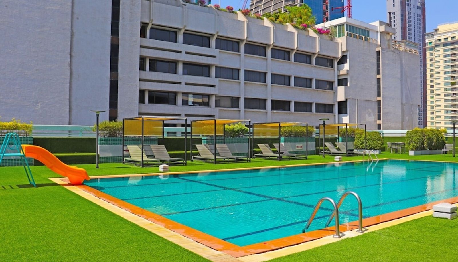 Pool - Evergreen Place Siam by UHG