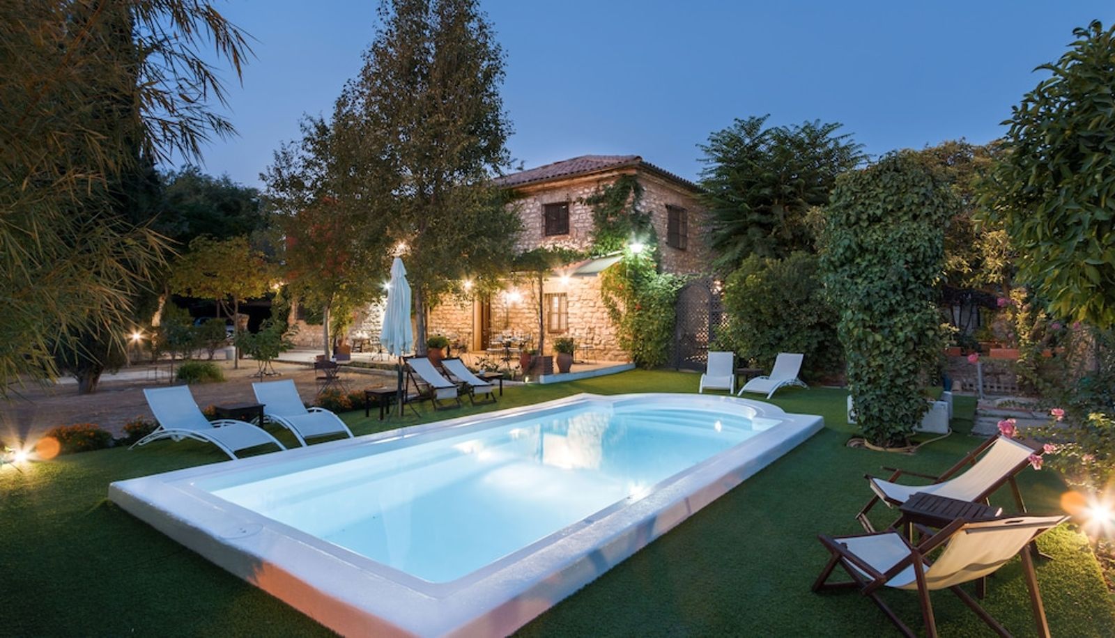 Piscina - La Casería de Tito