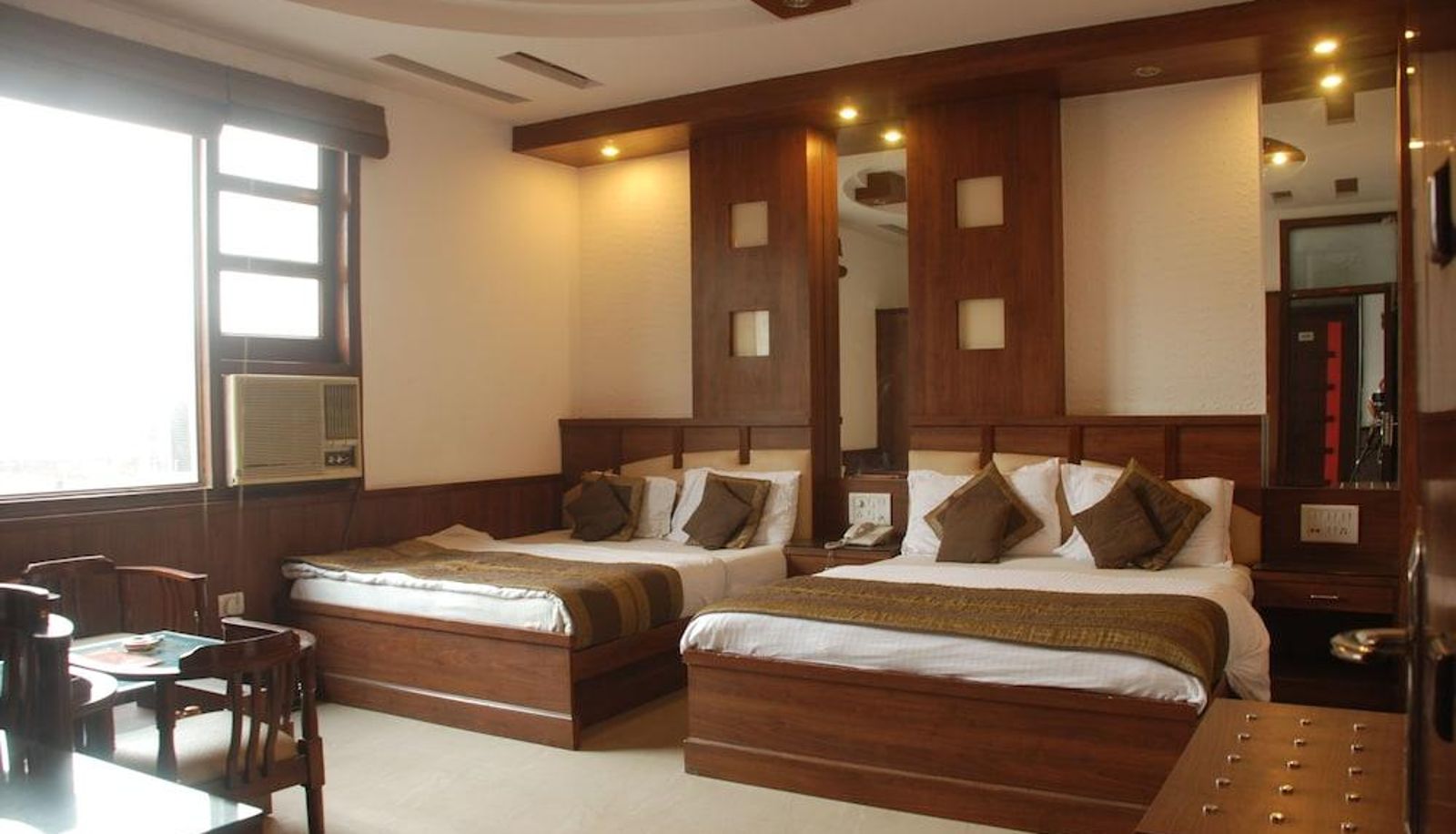 Dreibettzimmer - Hotel Baba Deluxe