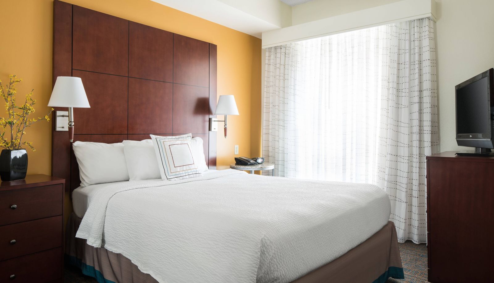 Zimmer - Residence Inn by Marriott Phoenix Desert View at Mayo Clinic