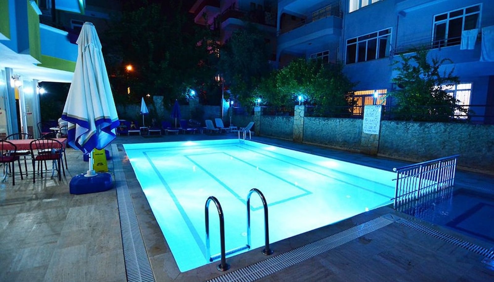 Piscina - Arsi Sweet Suit Hotel