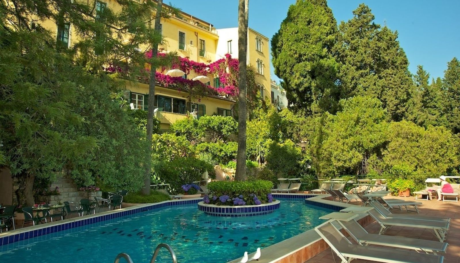 Pool - Hotel Villa Belvedere