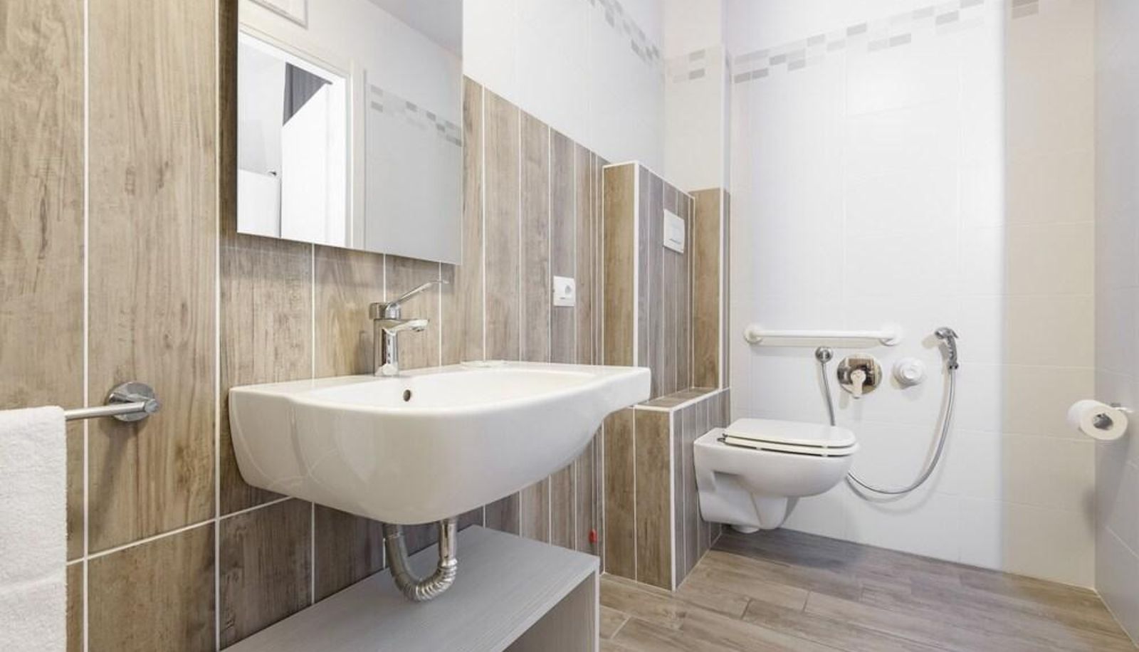 Habitación estándar - Hotel La Pineta