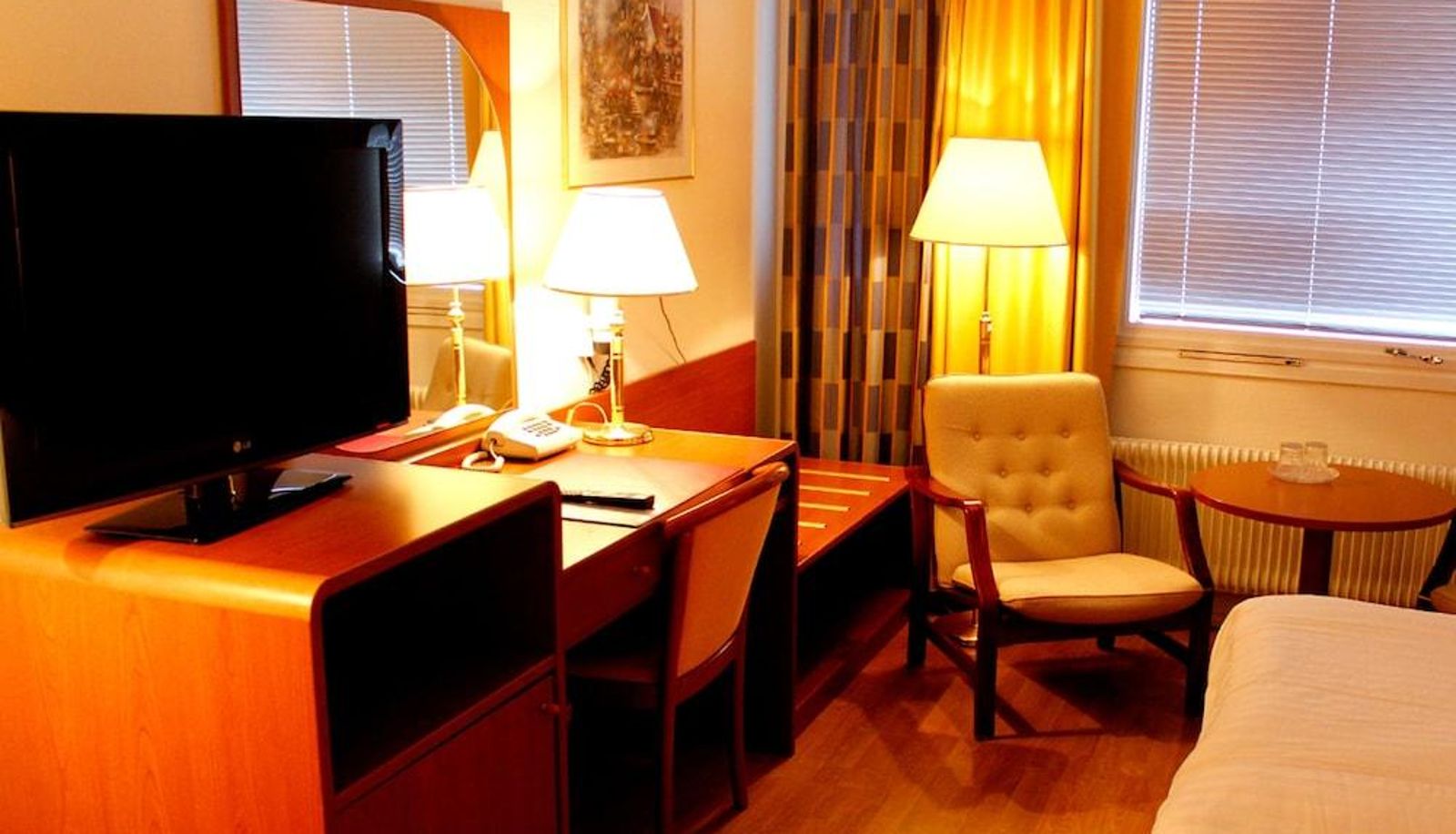 Pokój trzyosobowy - City Hotel