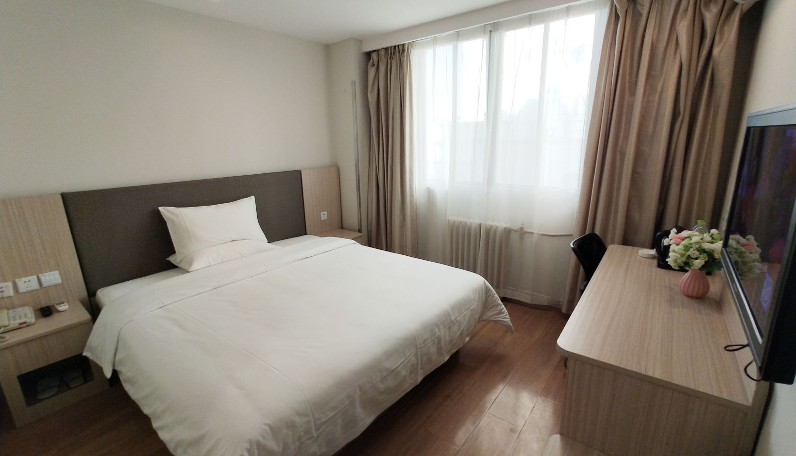 Room - Hanting Qingdao University Maidao Subway Station Hotel Middle Hongkong Road 2(Domestic Only)