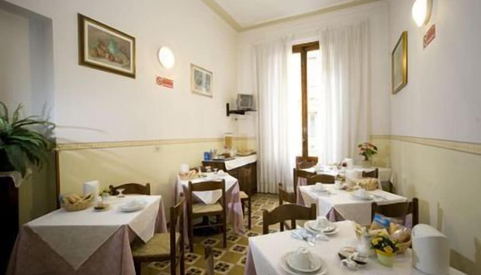 Restaurant - Hotel Serena
