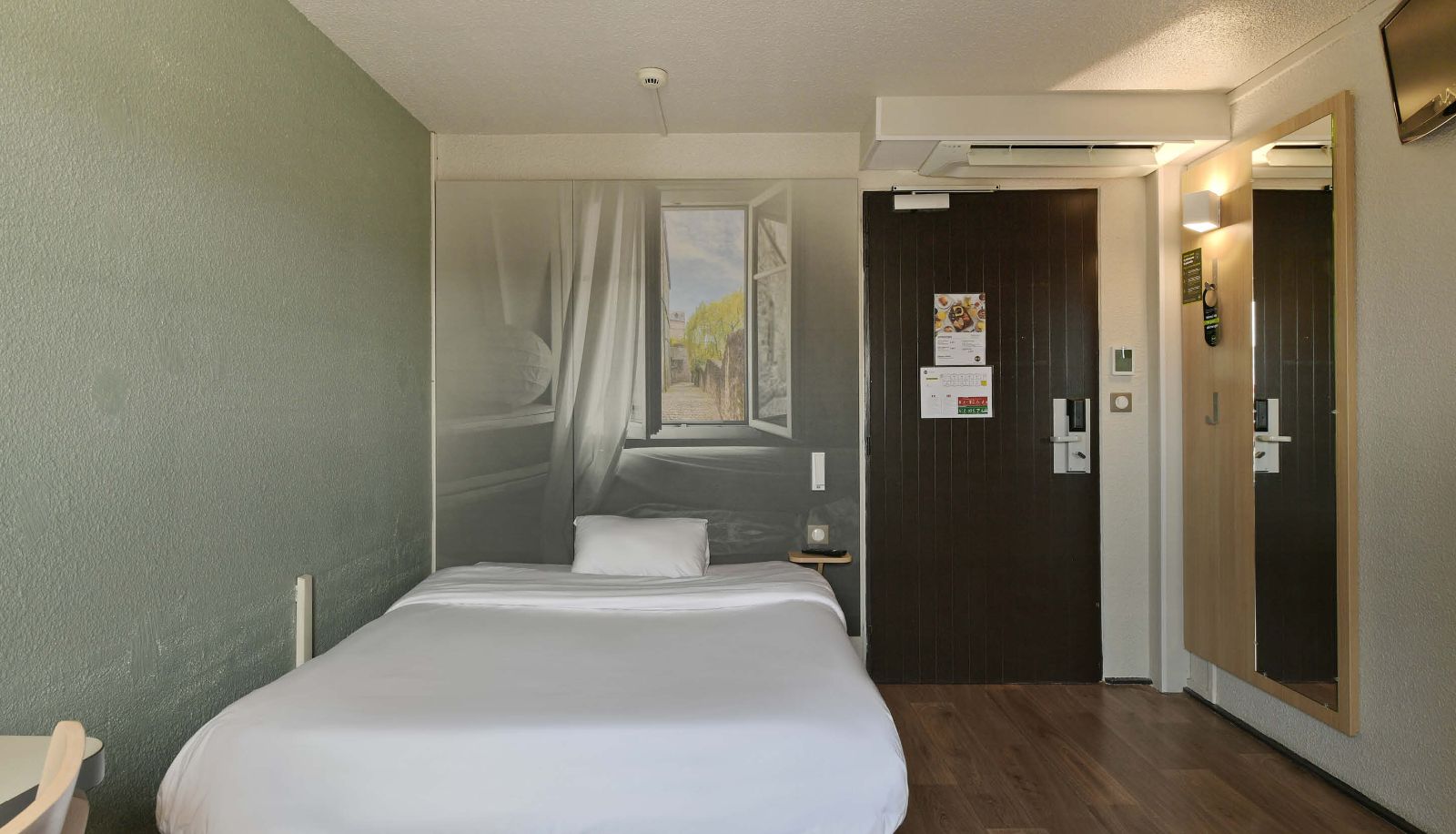 Zimmer - B&B HOTEL Le Mans Centre 3 étoiles