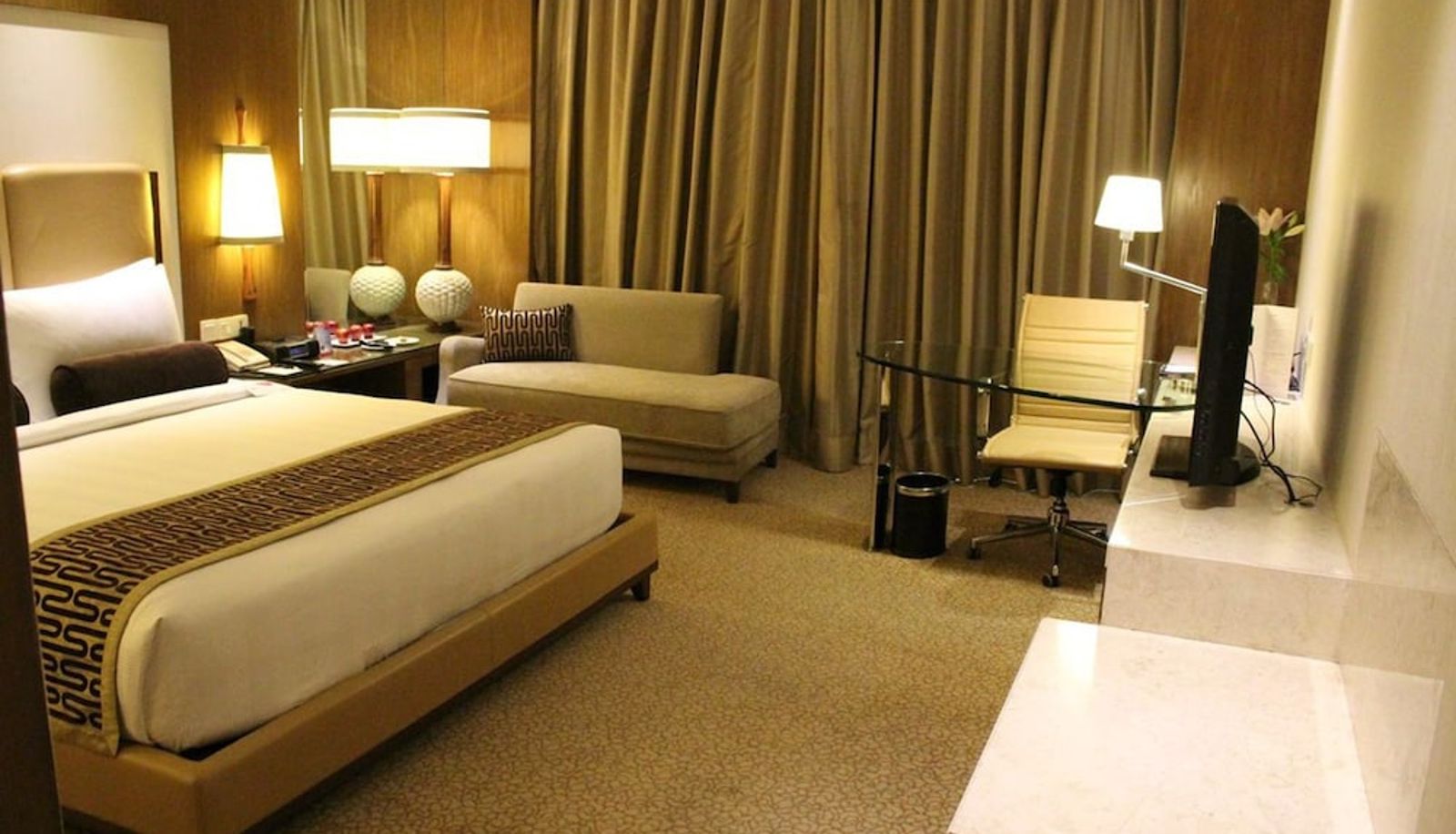 Apartment - Crowne Plaza NEW DELHI OKHLA by IHG