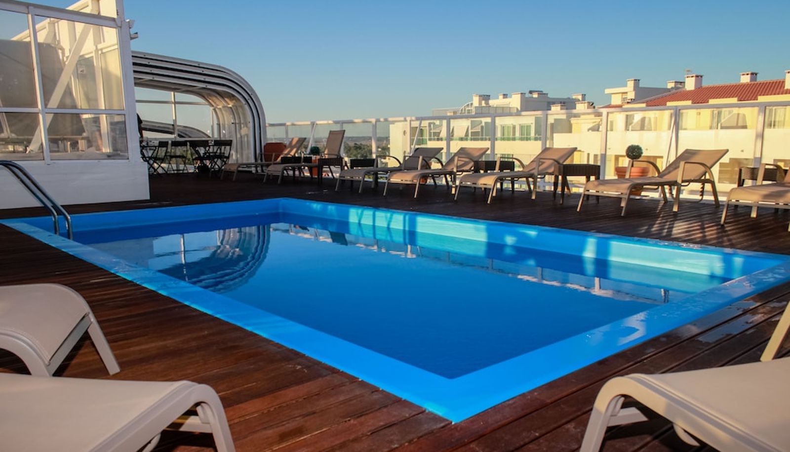 Pool - Baía Beach Hotel