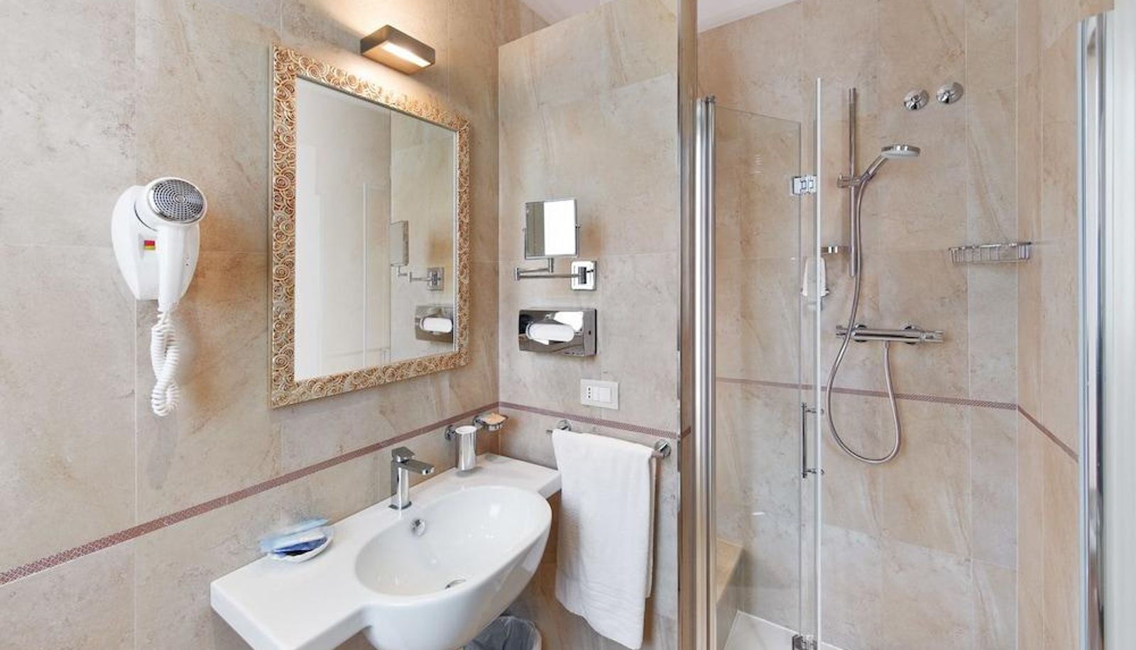 Habitación superior (doble) - Hotel Bahia