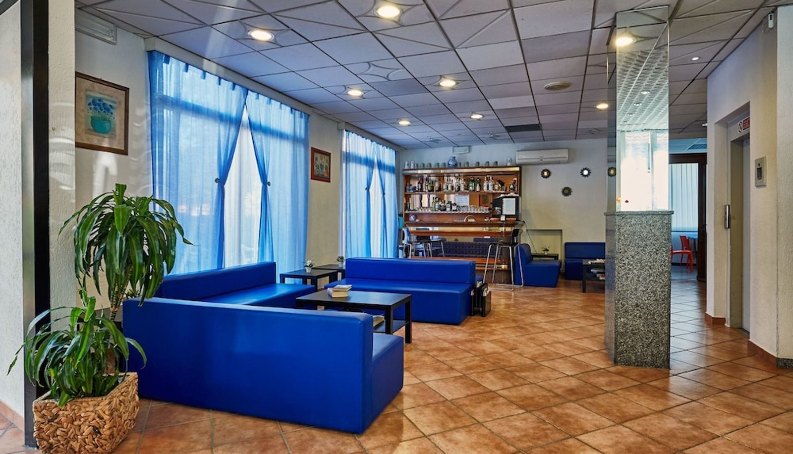 Lobby - Hotel Palace