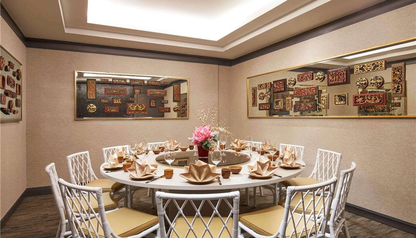 Restaurant - Grand Mercure Singapore Roxy