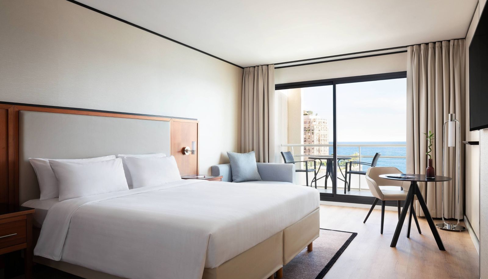 Room - Riviera Marriott Hotel La Porte de Monaco