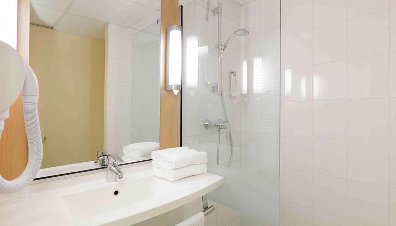 Habitación - ibis Guingamp - Coeur de Bretagne