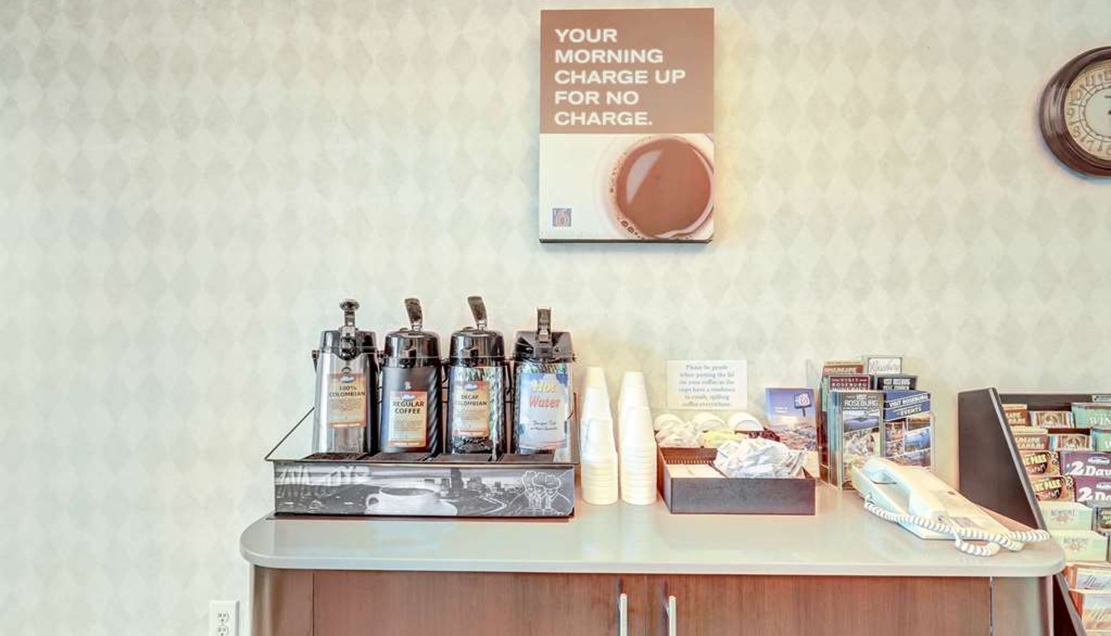 Lobby - MOTEL 6 ROSEBURG