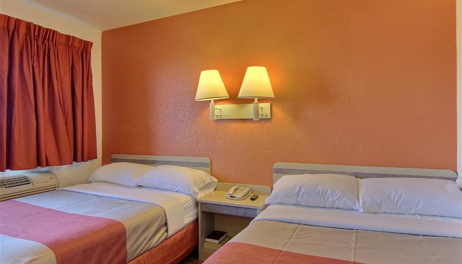 Room - MOTEL 6 BISMARCK