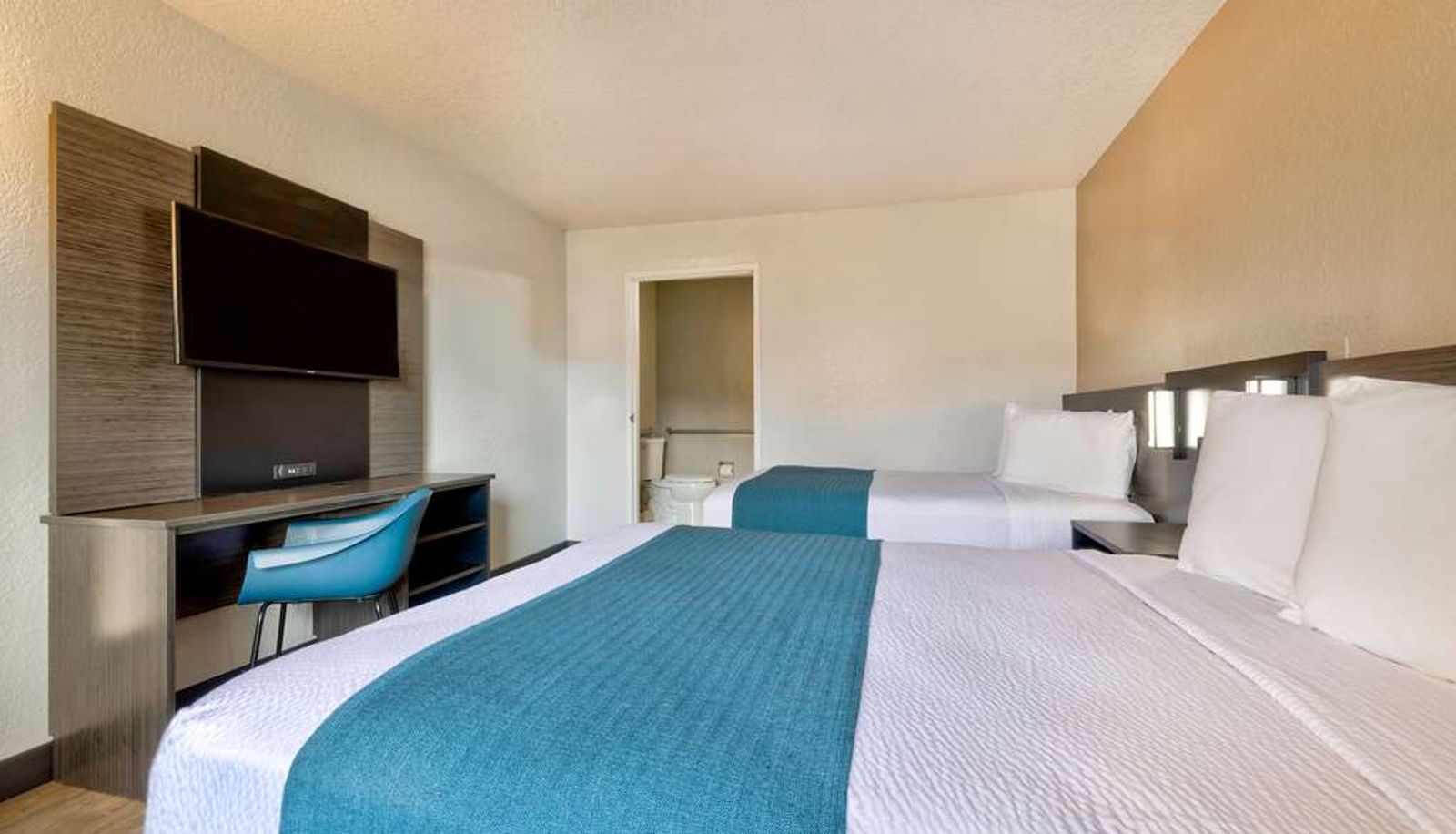 Room - Motel 6 Anaheim - Fullerton East