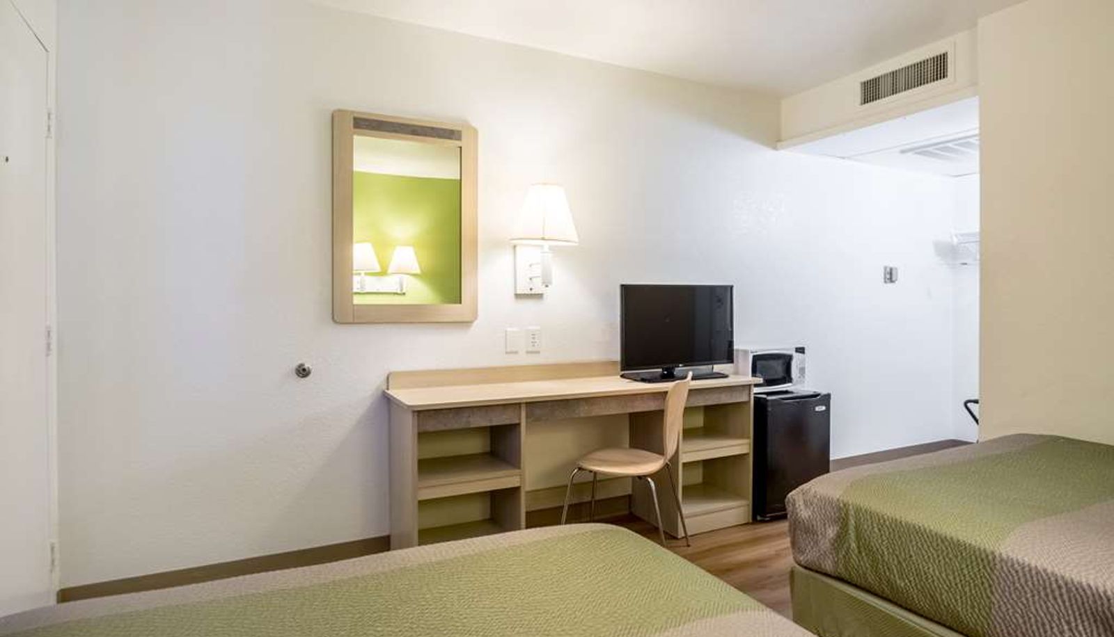 Zimmer - Motel 6 Pueblo I-25