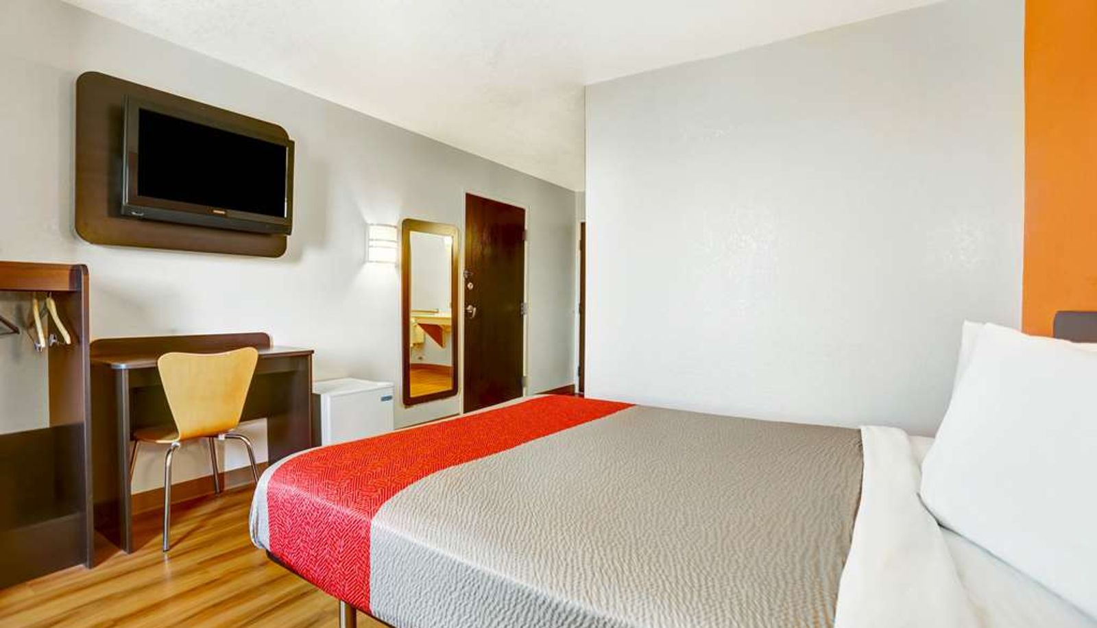 Zimmer - MOTEL 6 BENSON