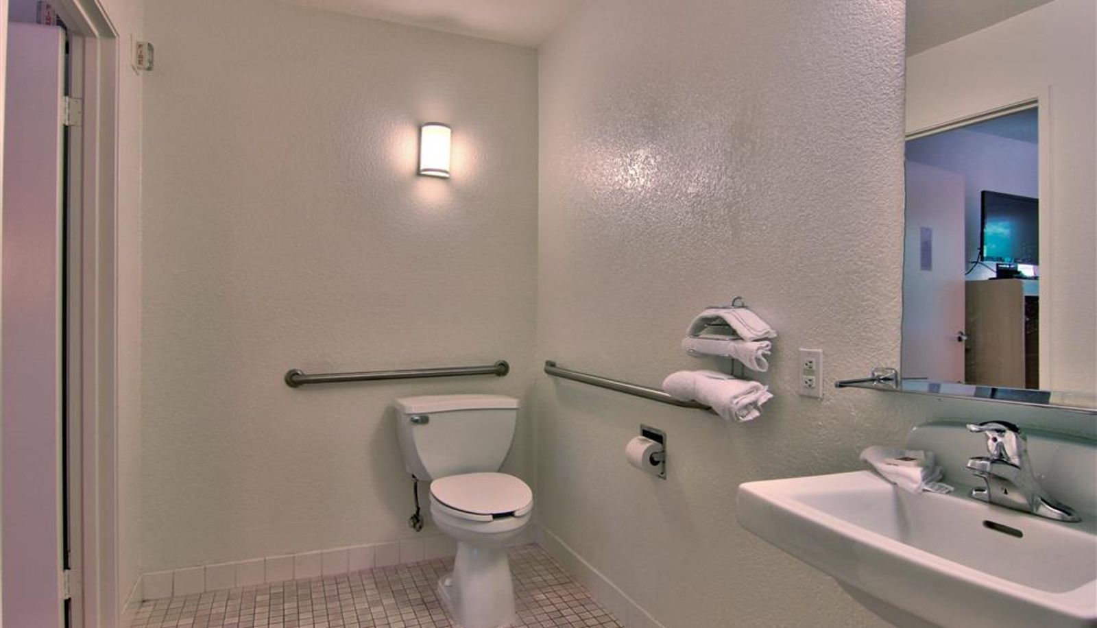 Room - Motel 6 Sacramento South