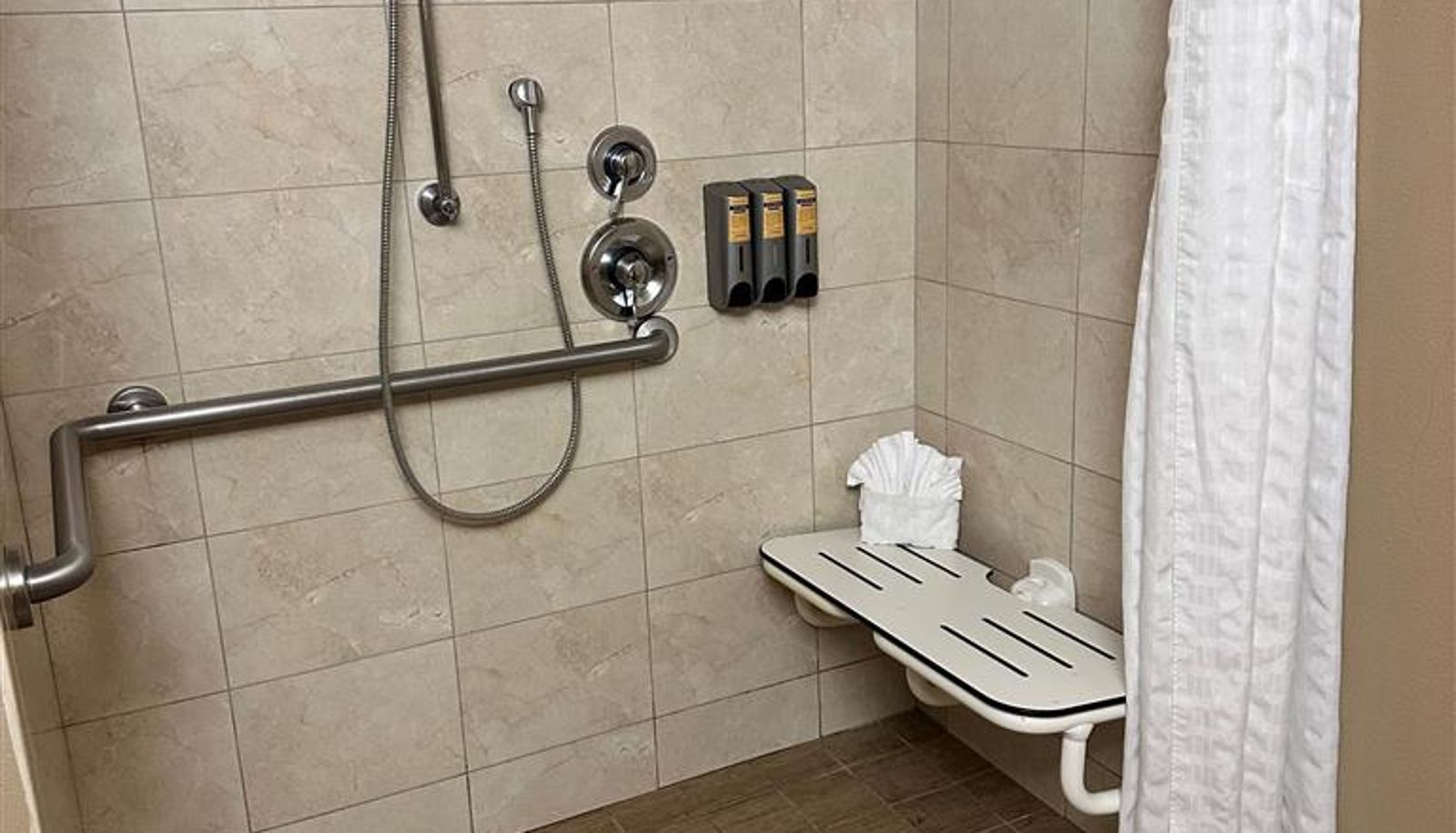 Room - Best Western Plus Oceanside Palms