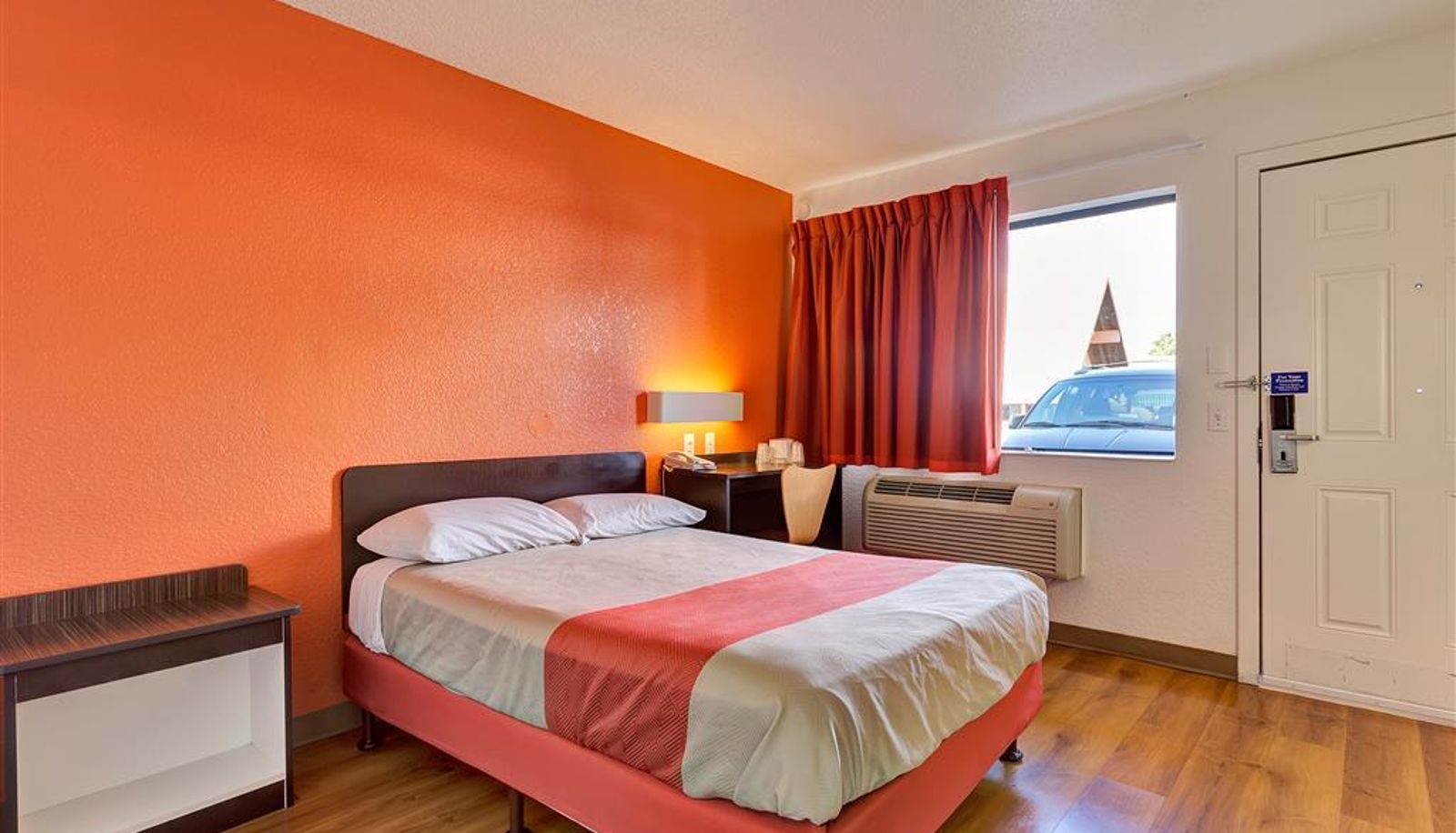 Standard room (double) - MOTEL 6 SANTA ROSA SOUTH CA