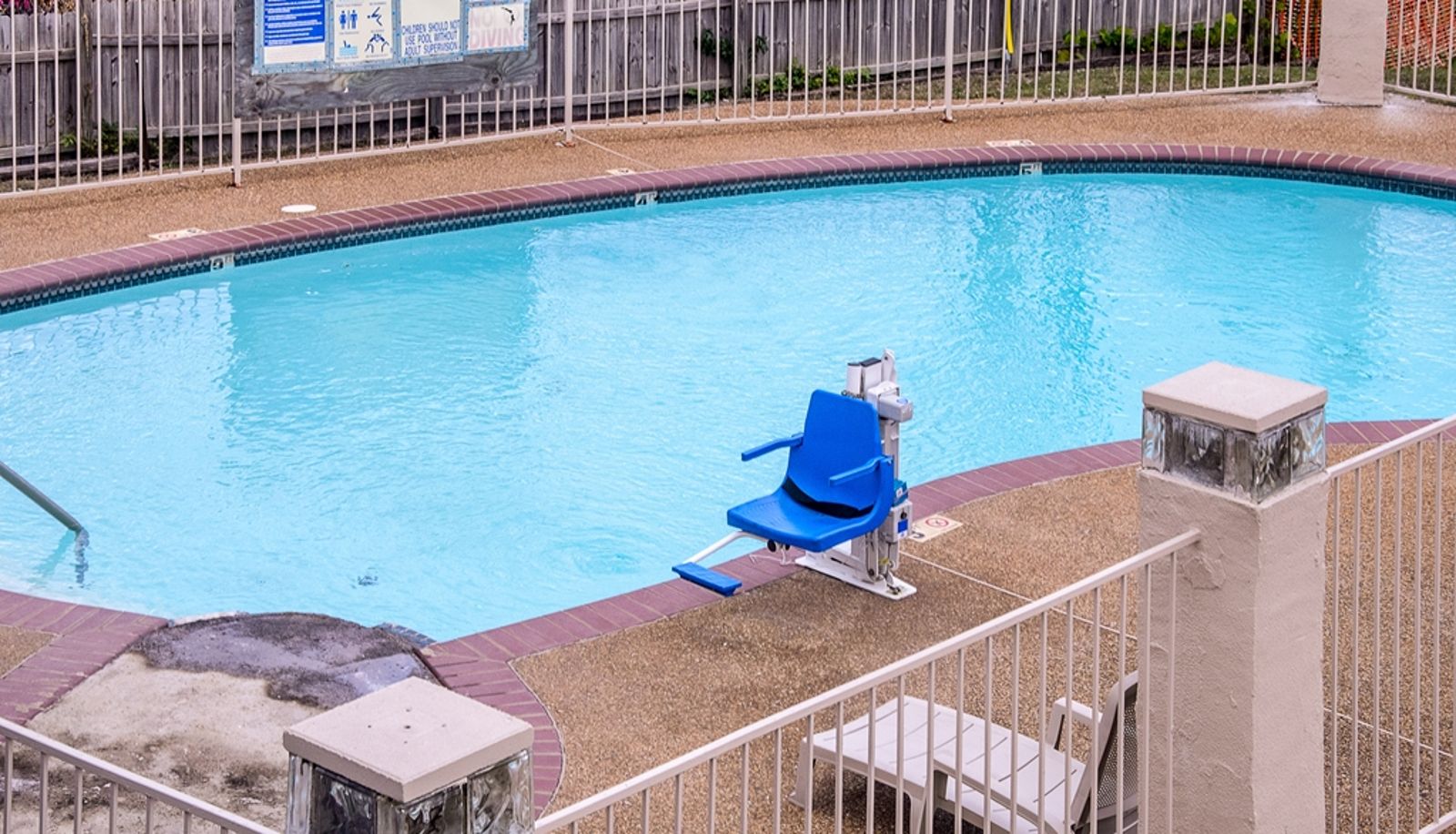 Piscine - MOTEL 6 CANTON TX