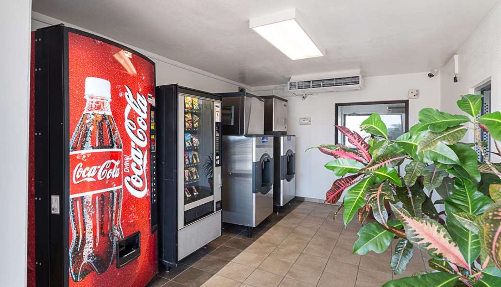 Interior view - Motel 6 McAllen