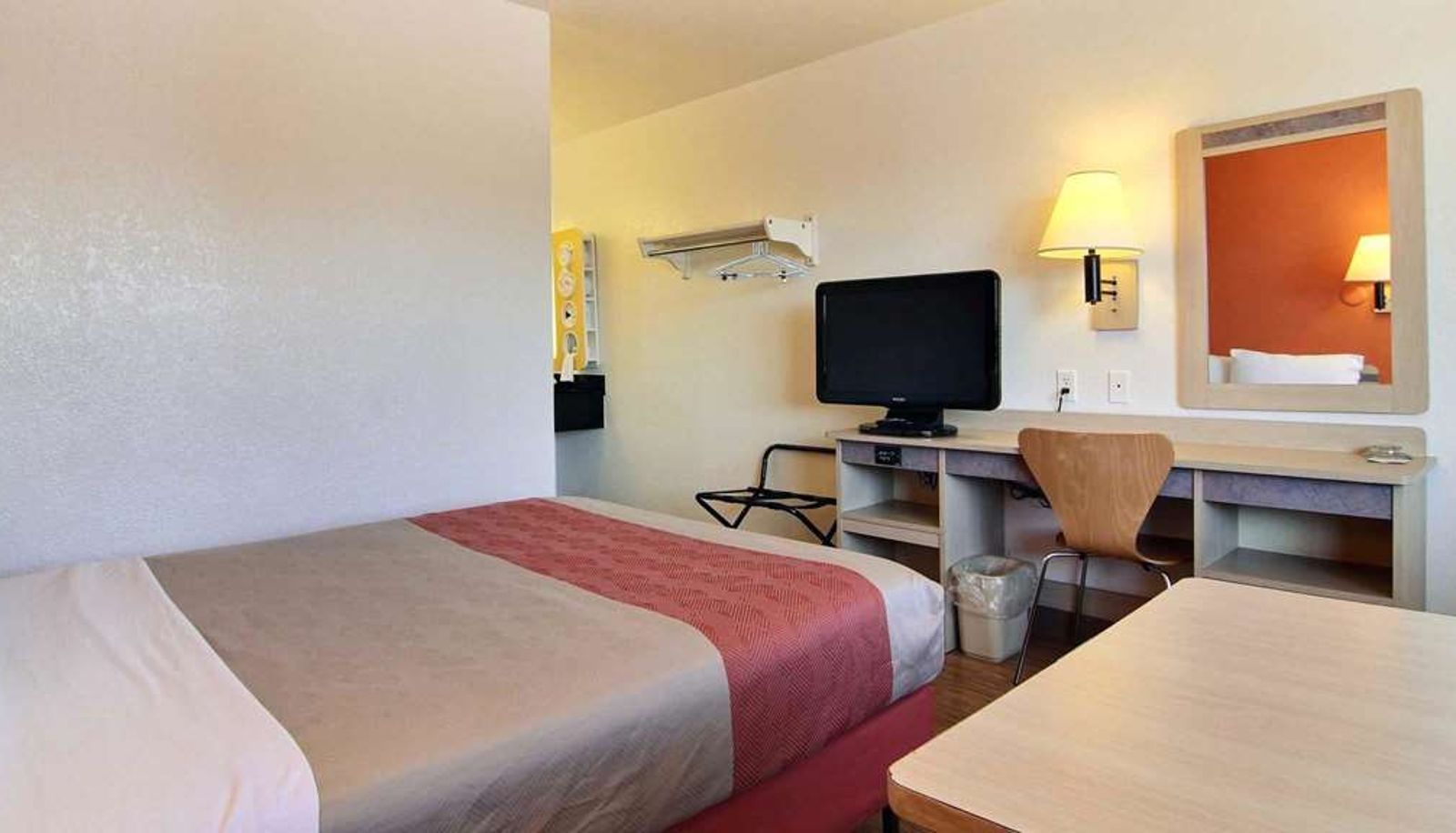Camera - Motel 6 San Angelo