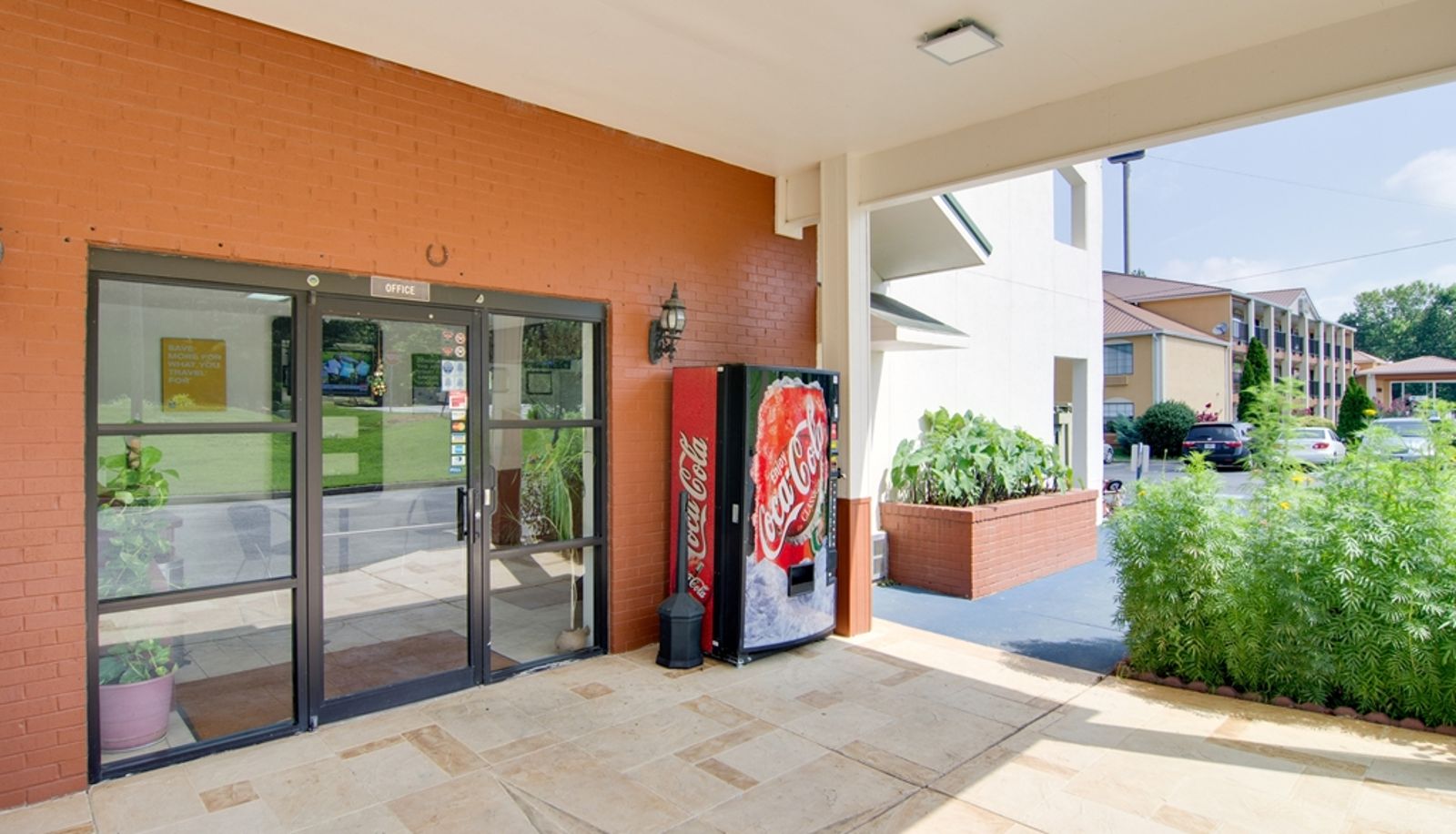 Hall - MOTEL 6 CARTERSVILLE GA