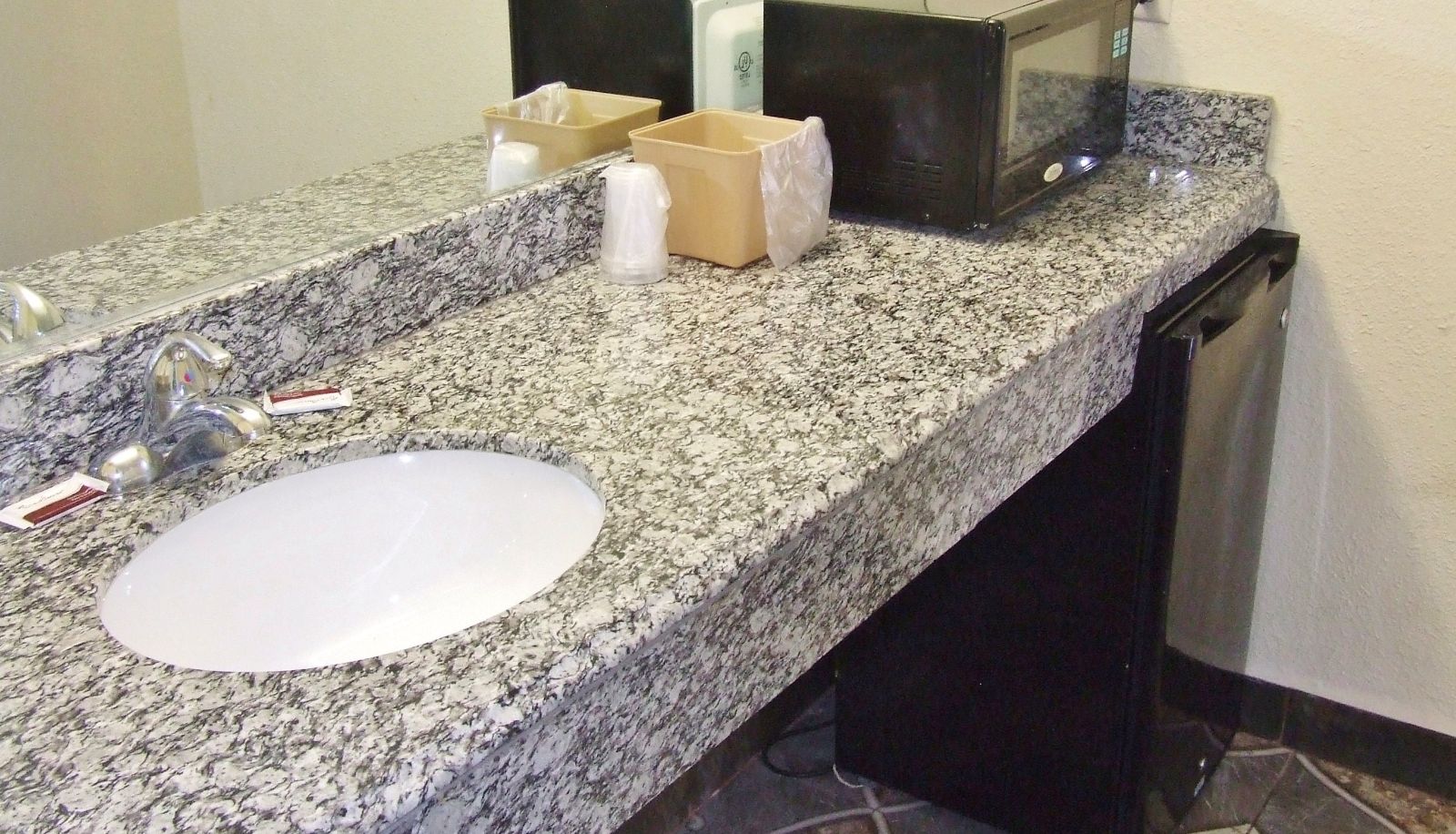 Camera - TX TERMINATED Americas Best Value Inn Beaumont