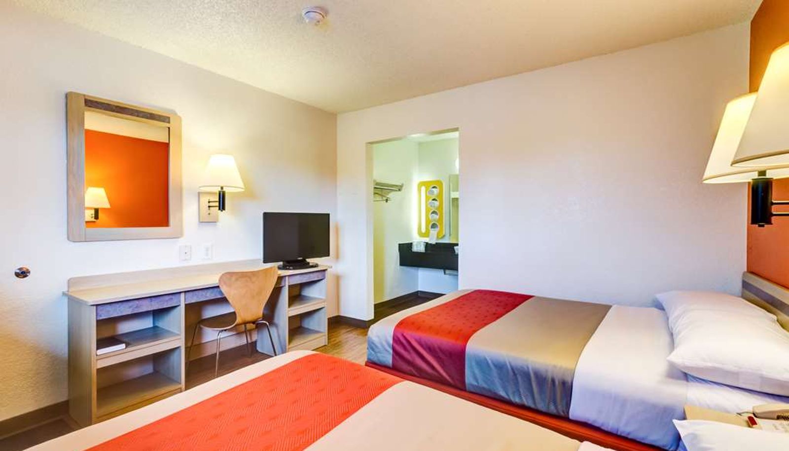 Zimmer - MOTEL 6 DENVER WEST WHEAT RIDGE - NORTH