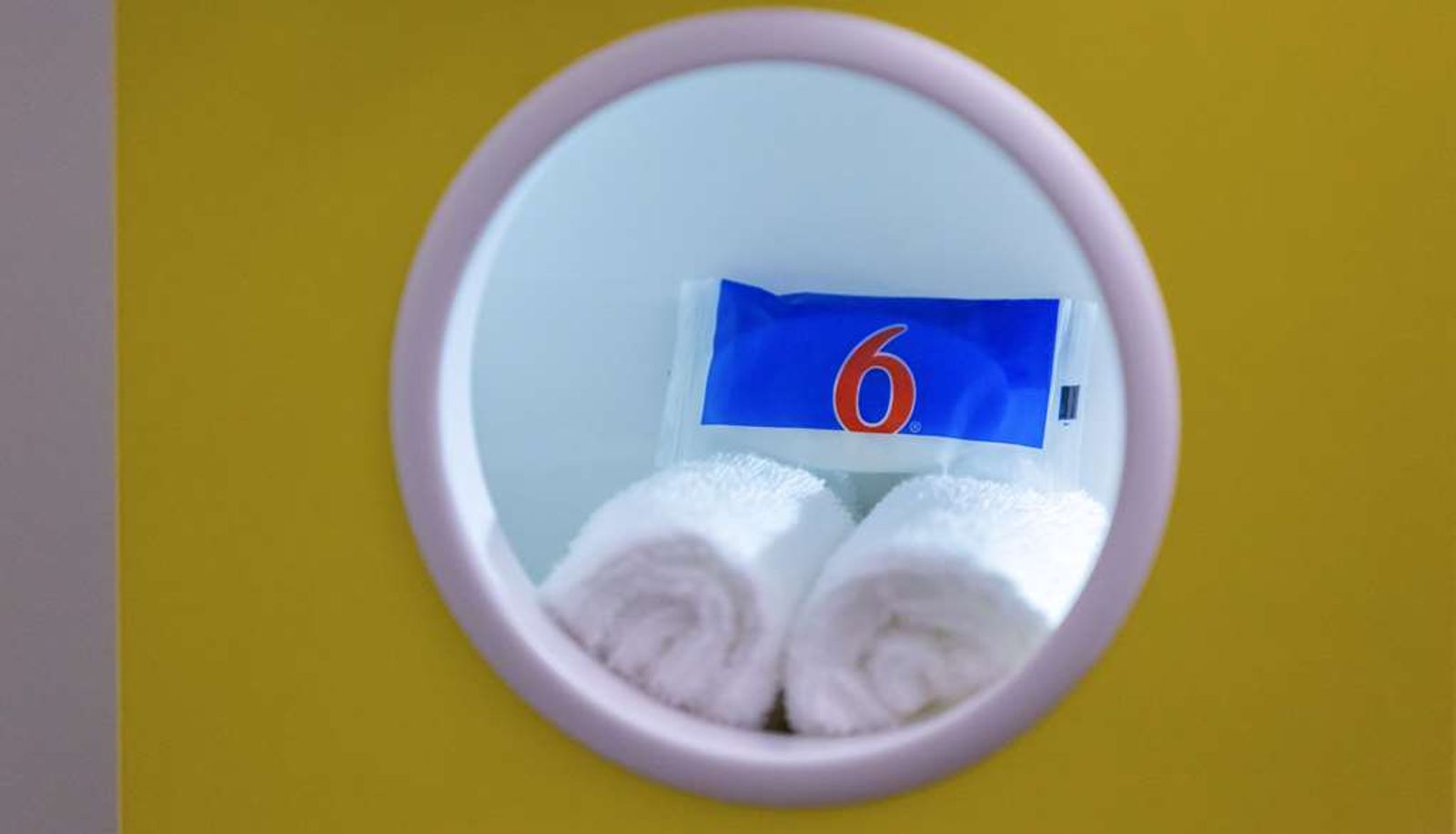 Room - MOTEL 6 POTTSTOWN PA