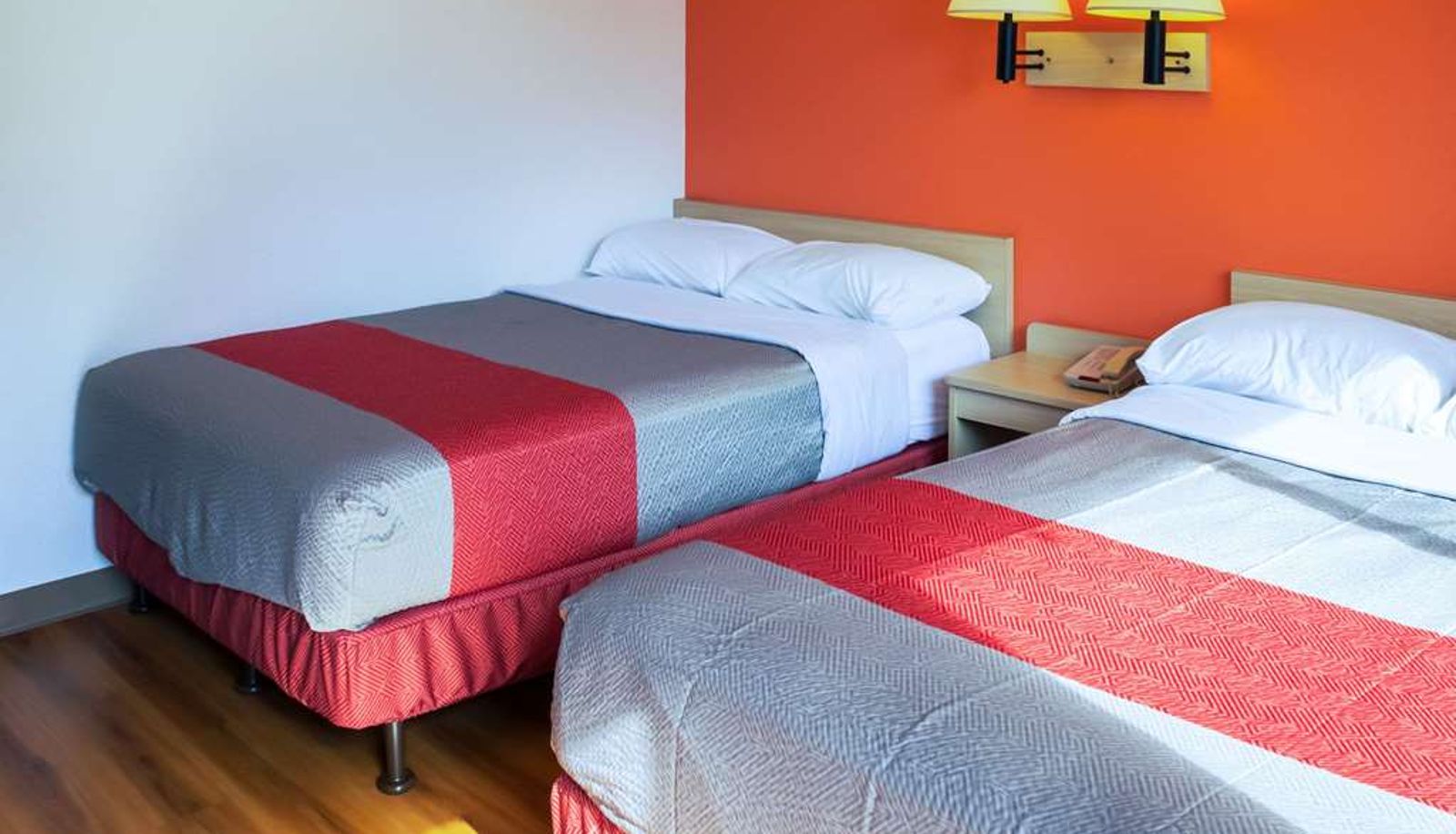 Zimmer - Motel 6 Porterville