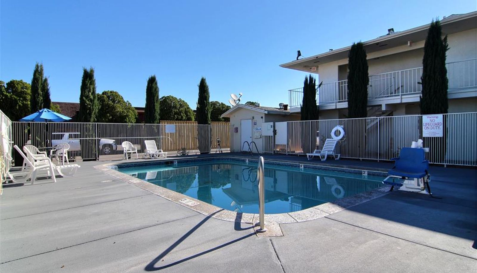 Piscina - Motel 6 Carlsbad NM