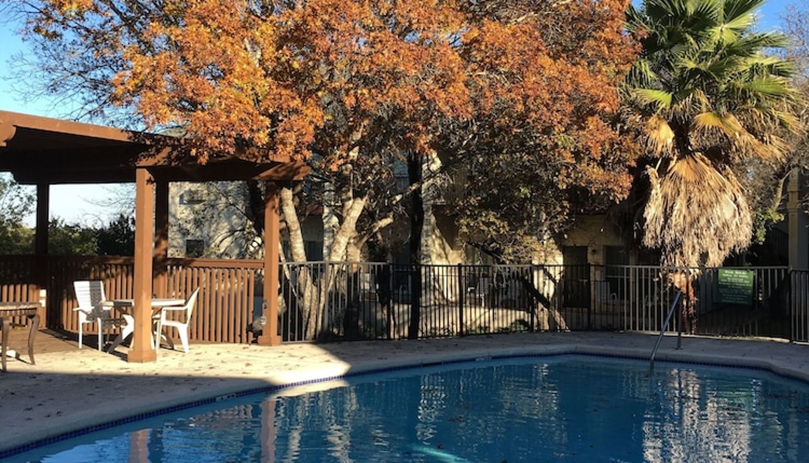 Pool - Mountain Star Lodge