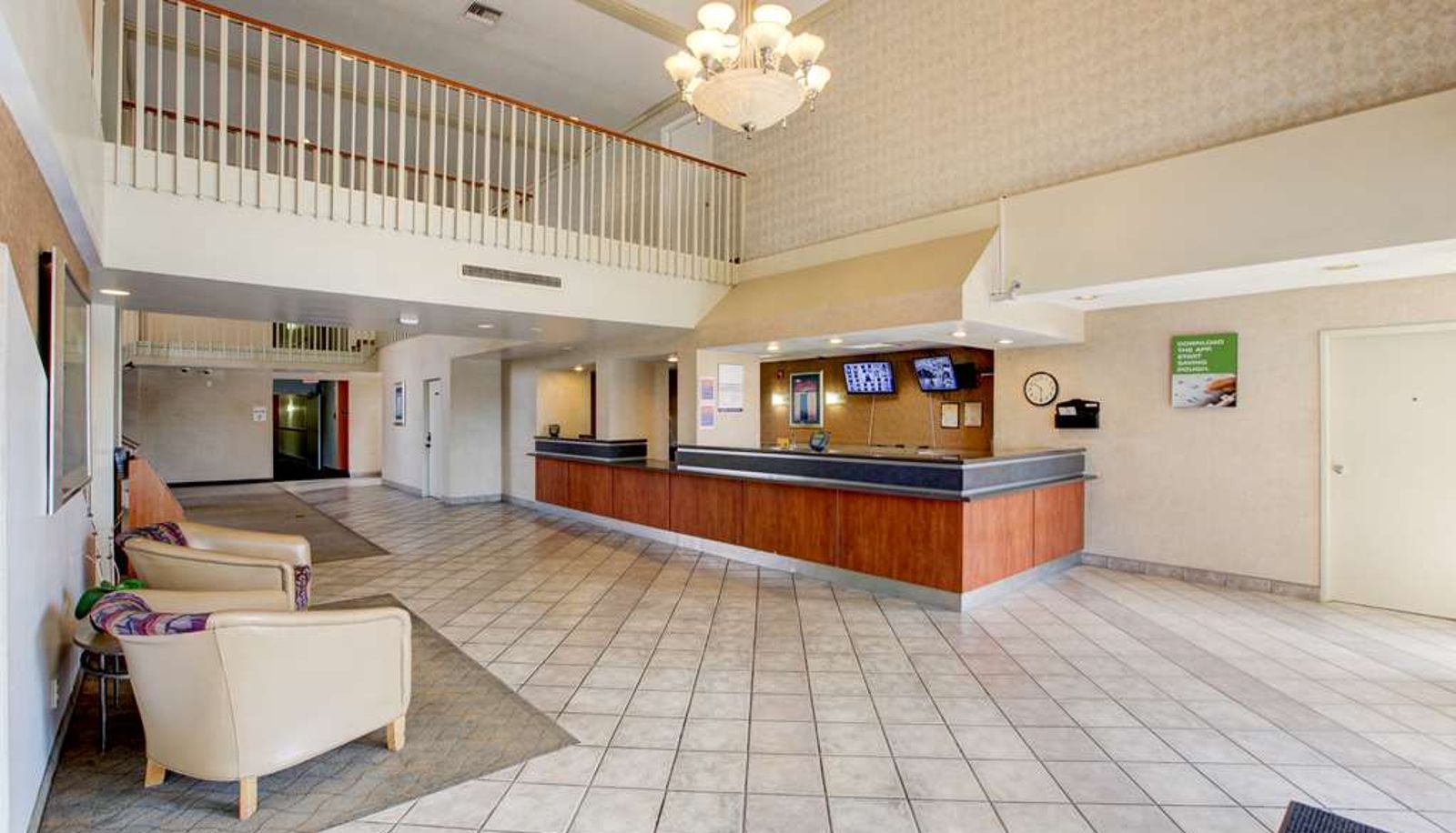 Lobby - MOTEL 6 IRVINE ORANGE CO AIRPORT
