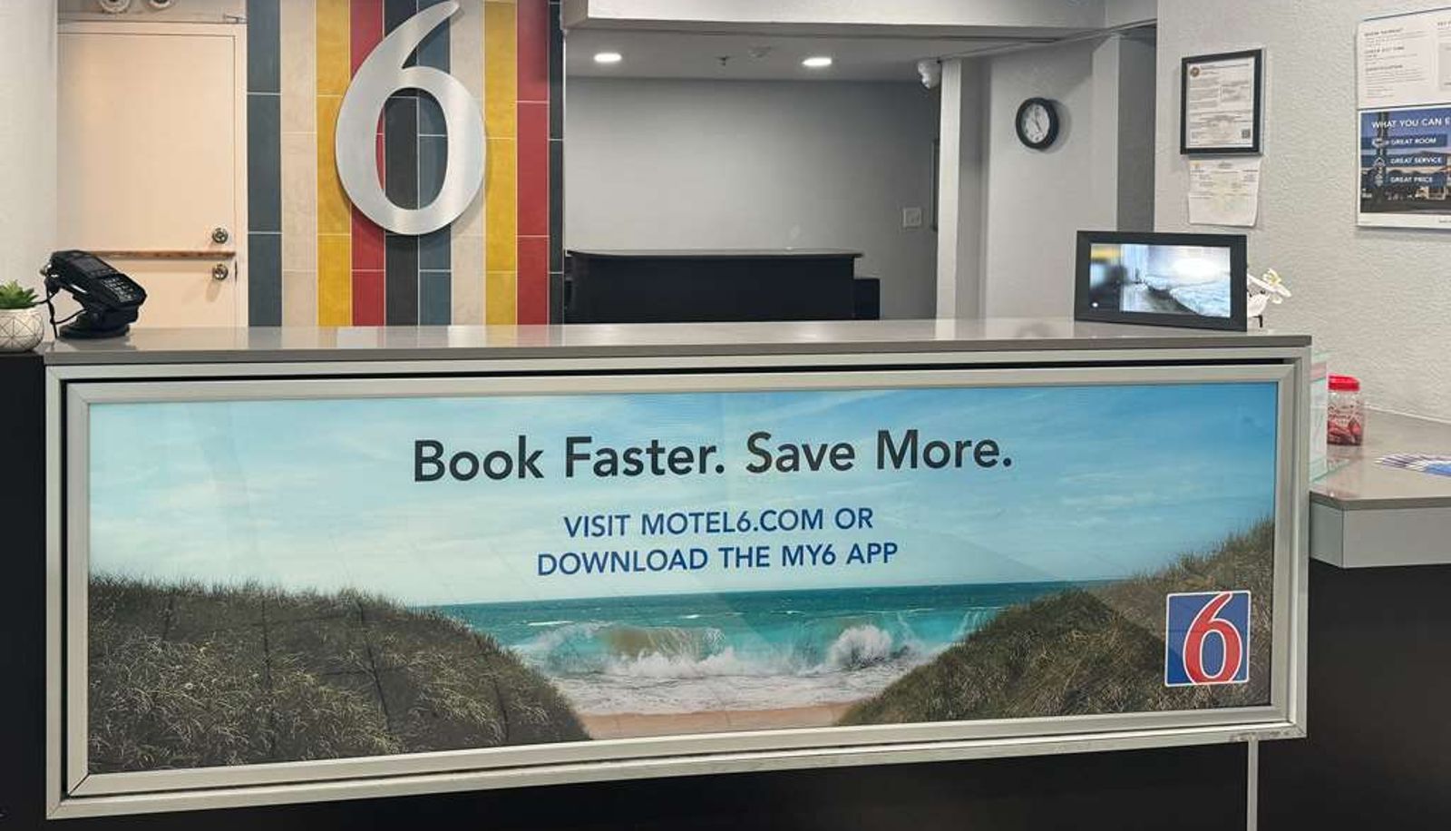 Hall - Motel 6 Bradenton