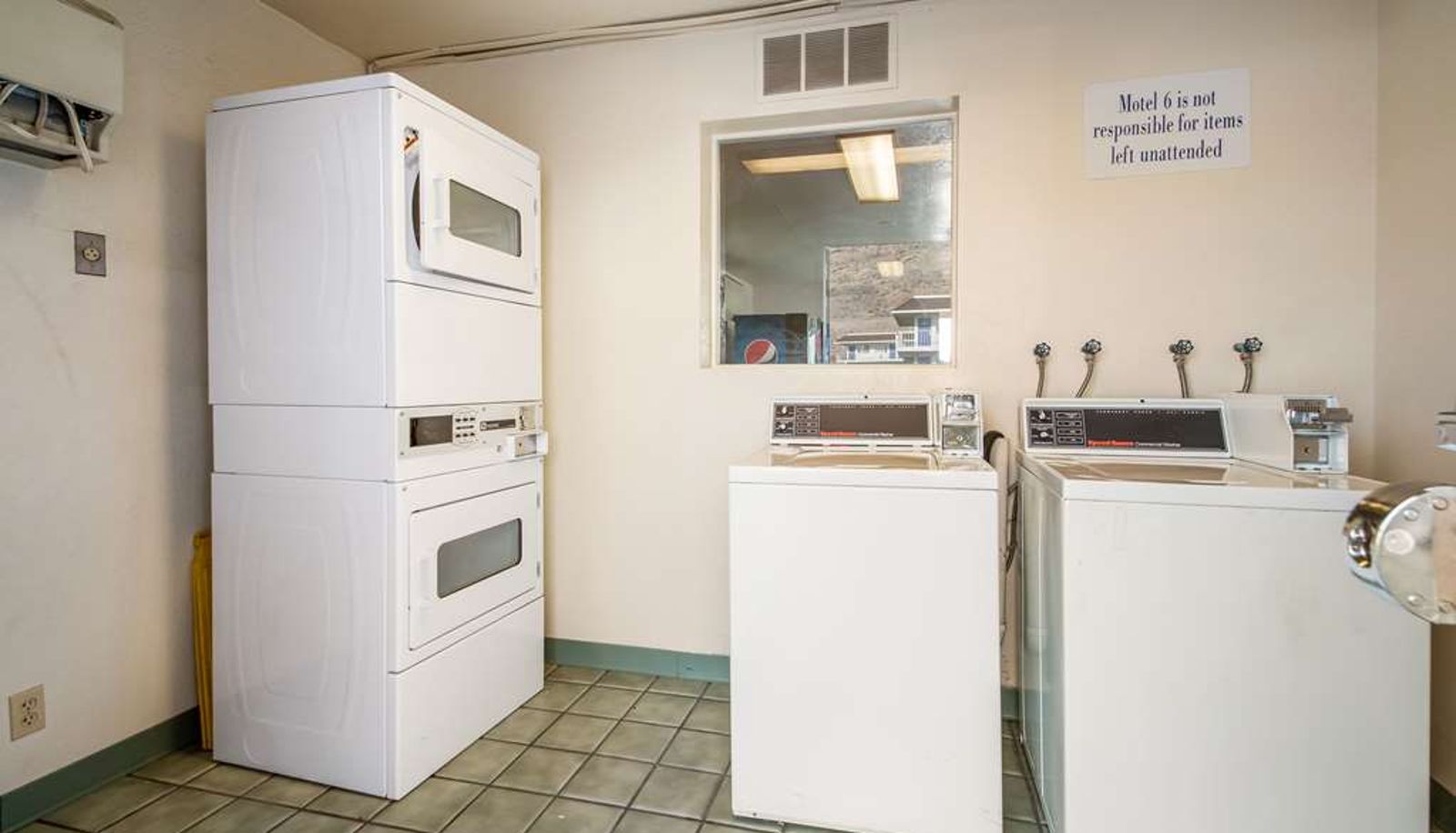 Vista interna - MOTEL 6 WENDOVER UT