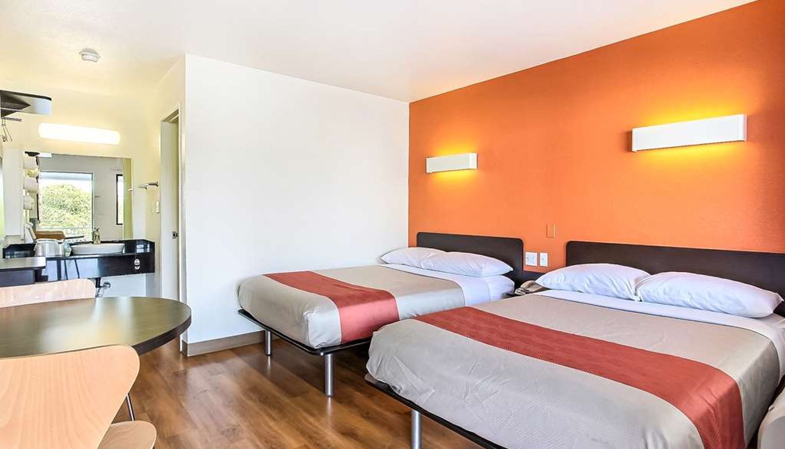 Zimmer - MOTEL 6 SUNNYVALE SOUTH