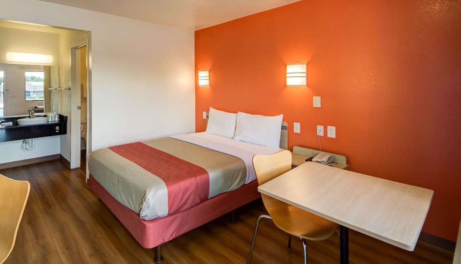 Zimmer - Motel 6 Lakeland