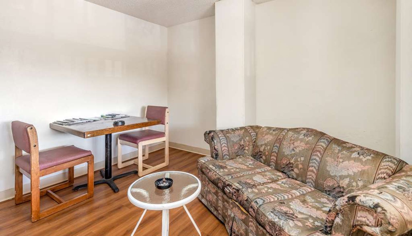 Bar - MOTEL 6 CLARKSTON