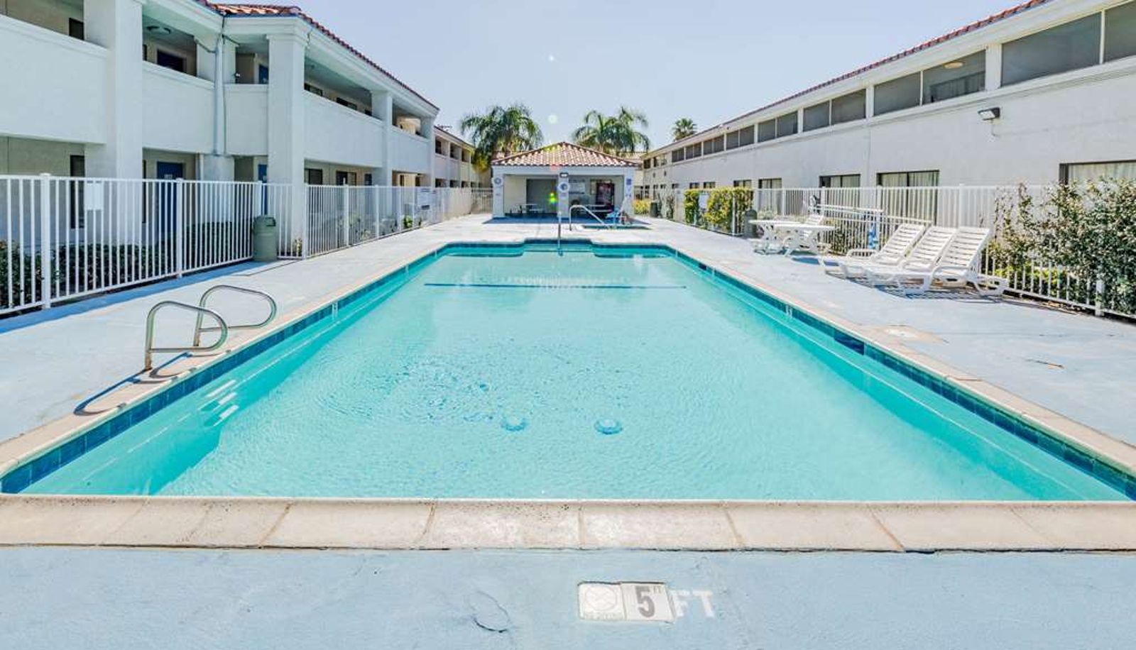 Pool - Motel 6 Hemet